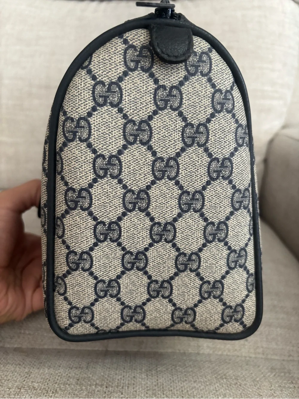 Gucci classic gg